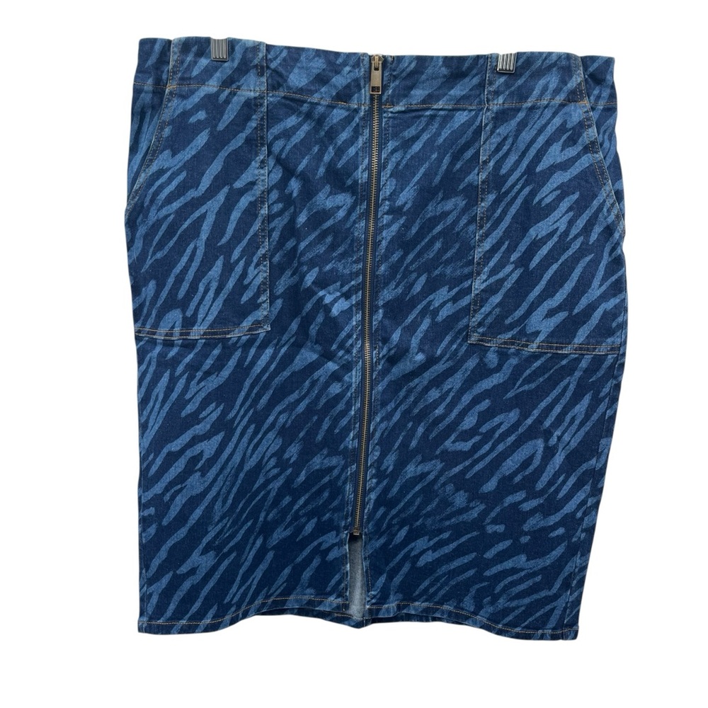 G By Gyuliana Women’s Zebra Print Zipper Front Blue Denim Skirt Size 16W.